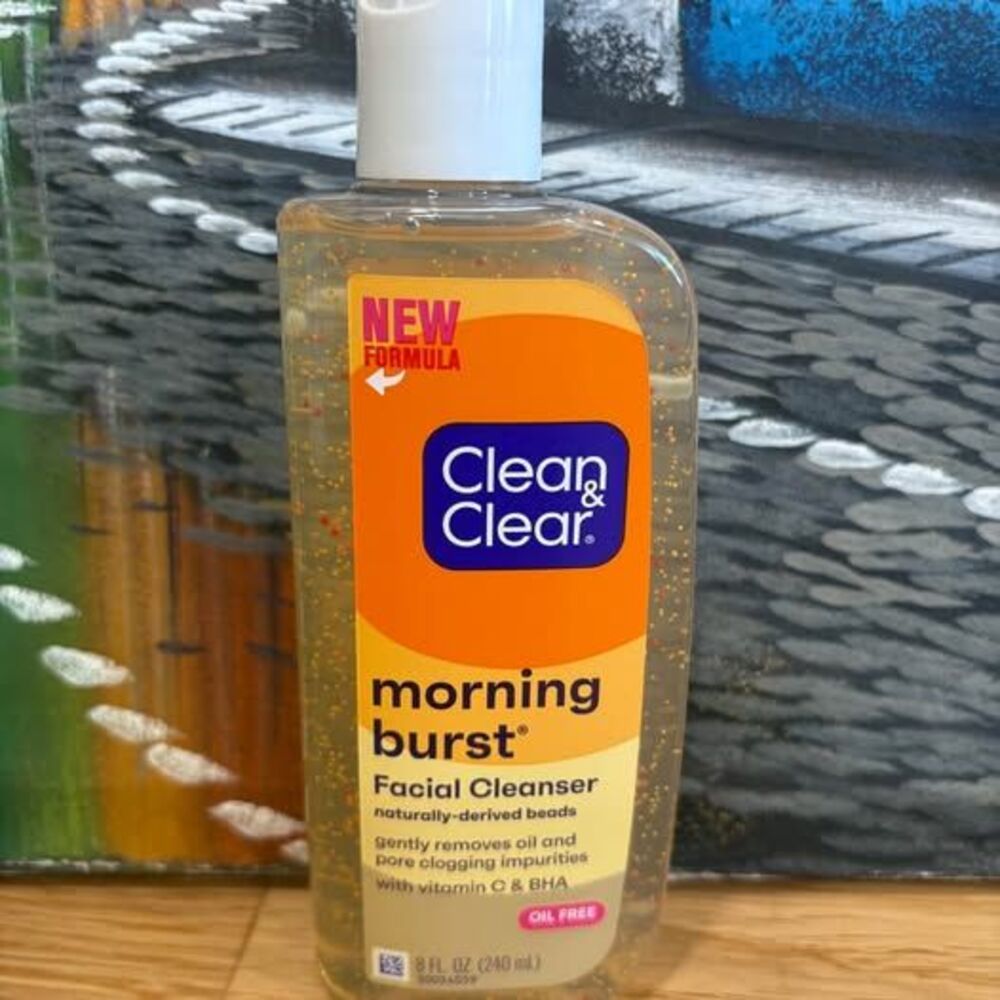 Clean & Clear Morning Burst Facial Cleanser Vitamin C BHA Oil Free 8 oz New